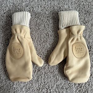 Love Your Melon Natural Frost River Mittens